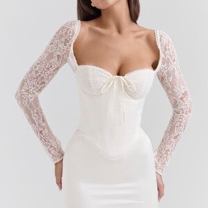 HOUSE OF CB PERDI IN IVORY/WHITE CORSET LACE UP MAXI DRESS SIZE XS REGULAR CUP